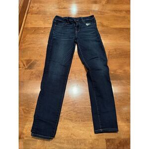 Woman’s American Eagle nexxt level stretch jeans size 10